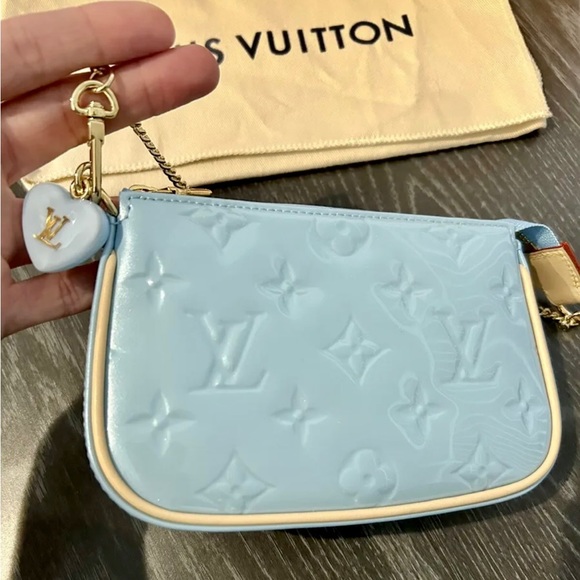 Louis Vuitton Handbags - RARE: NWT Louis Vuitton Mini Pochette Accessoires Valentine Lollipop Blue